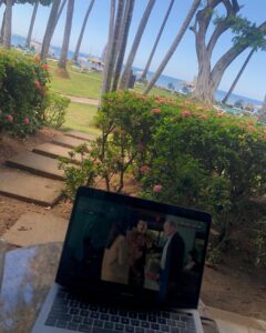 Jessica Lowndes Instagram - Enjoying today’s office view! 🤩🏙️🗽 Swipe to see some of the other locations where I’ve written my movies. Embracing the mobile office life! 😁🤘🏻🌴🌊🌞🦥🏕️🌺 Been working super hard and thrilled to bring more of my scripts to life on screen very sooooon!!!