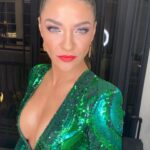 Jessica Szohr Instagram - ‘tis the season … I say and Brad said it is not the season yet. Serious question tho- when did Christmas decorations and sales come out before Halloween? I don’t remember that… not mad at it tho.