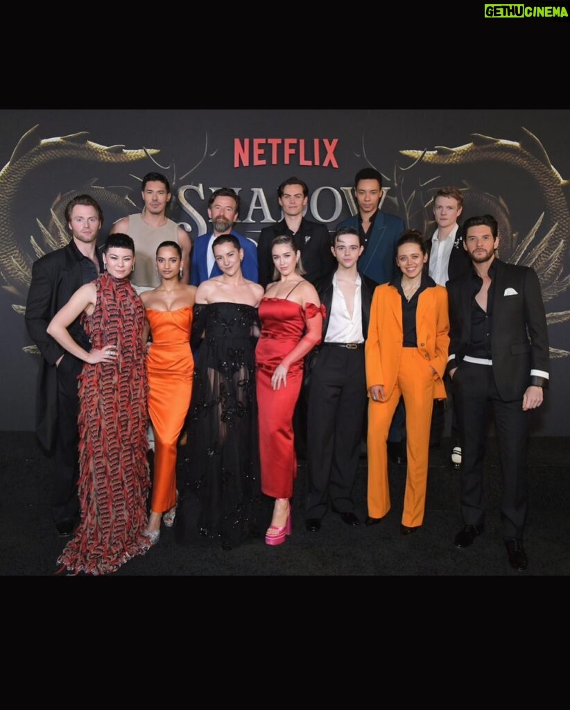 Jessie Mei Li Instagram - We’ve been bzzzzzy 🐝 season 2 press and premiere! Now this lil sensitive kitty gotta go to bed for a while…. Big kisses for @hollyevawhite @samuelpaulartist @maisonvalentino for making me look and feel like a bad bitch 🖤 ~ look at my gorgeous wives, WOMEN, the incredible s&b cast, our creators and their crows, press day lewks, and ofc missing the man himself @archierenaux3 🏹 repping the Mal buzzcut in your absence! Thank you every one for such a joyful night - not long now til March 16th 😈 xxxx