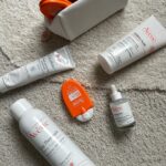 Jesta Hillmann Instagram - Concours @avene 🎁 Nous vous offrons à 3 d’entre vous les produits suivants : Spray d’Eau Thermale Avène 300 ml Lait Hydratant Xeracalm Nutrition Sérum Cicalfate Réflexe solaire 50 Crème réparatrice protectrice Cicalfate Trousse de voyage Pour jouer, il vous suffit de suivre le compte @avene Liker ce post Inviter 2 amis en commentaire Le concours prendra fin le 26 décembre, bonne chance 🍀 @avene #EnConfianceAvecAvene #Avene #skincare #concours publicité