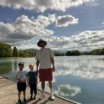 Jesta Hillmann Instagram - Notre mini « road trip » en Van avec les enfants est hyper positif même si il faut une sacrée organisation c’est une belle sensation de liberté 😌🚐