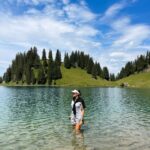 Jesta Hillmann Instagram - Première randonnée en Suisse 🇨🇭 D 1100 15km 4h30 🙌🏼 On est vraiment venu ici pour ces paysages et on est ravie ! Demain et après demain ça continue 🏔️🥾