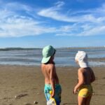 Jesta Hillmann Instagram - Vous connaissez la tradition depuis quelques années maintenant 😌 Voici le réel recap de nos vacances en famille ! Des souvenirs pour toujours.. 🫶🏻✨
