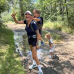 Jesta Hillmann Instagram - Vous imaginez que ces deux petits hommes sont sortis de mon corps à moi ? Je vous jure le corps humain me fascine 😍