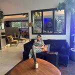 Jesta Hillmann Instagram - ✨CONCOURS✨ On a dormi dans un appart-hôtel Appart’City lors de notre venue à Paris et c'était tout simplement parfait ! Appart’City, ce sont des apparts prêts à vivre avec tout le confort du service hôtelier ! Aujourd'hui on veut vous en faire profiter vous aussi avec un concours pour remporter 2 nuits pour 2 à 4 personnes dans un Appart’City de votre choix (une centaine de destinations en France, en Suisse et en Belgique!) ☀️ Pour participer, il vous suffit de : - Liker ce post - Vous abonner à mon compte ainsi qu'à celui @appartcity - Mentionnez en commentaire la personne avec qui vous souhaitez séjourner! Tirage au sort le 16 juin Bonne chance à tous 🫶🏻