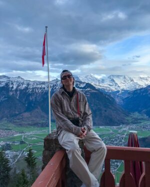 Ji Chang-wook Instagram - 차곡차곡 쌓아뒀던 스위스사진 2. 📸

#RADO #switzerland