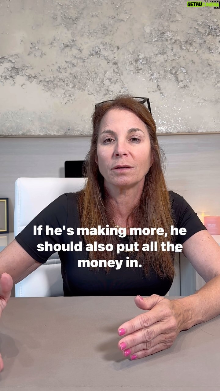 Jill Zarin Instagram - Who pays the bills in a relationship? Tell me your thoughts 💭 #dating #relationships #relatable #datingadvice