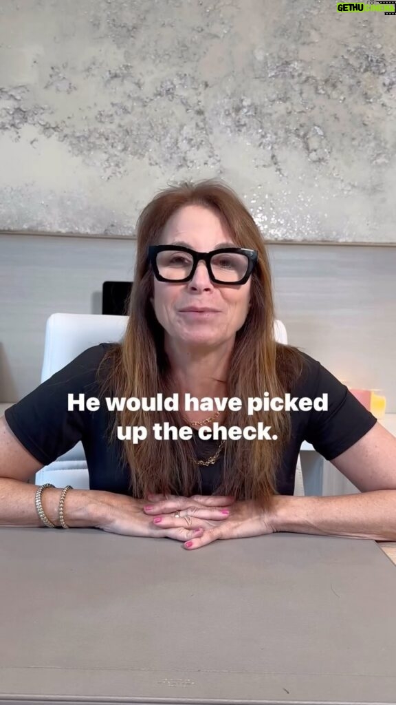 Jill Zarin Instagram - Should he pick up the check on a date? #datingadvice #relationships #valentinesday #vday #dating