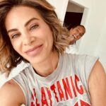 Jillian Michaels Instagram - When your homie messes up your selfie game @nina.hair.makeup