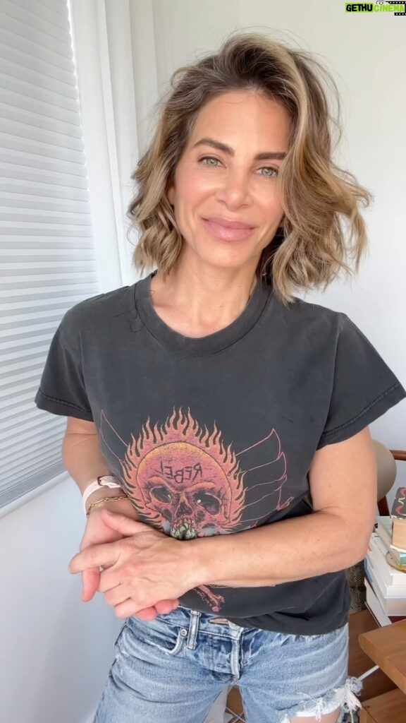 Jillian Michaels Instagram - What’s the deal with well water? Is it safe to drink? Is it better to drink? Here are my thoughts! Ultimately, you should always get it tested before you drink it. This question came straight from my comments! I do read them - so if you have more for me, leave it there beauties 😘