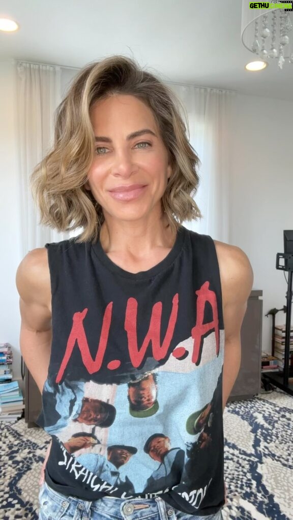Jillian Michaels Instagram - Got a question about working out in a wheelchair! Ultimately, there are so many things you can do. If you search on YouTube, I’m sure there are plenty of trainers who can help you with specific workouts and programs. And there are no shortage of inspirational athletes out there who are overcoming all kinds of obstacles. It’s truly incredible!