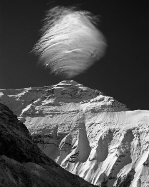 Jimmy Chin Instagram - Happy Earth Day to our Mother Earth. Thank you to those fighting to protect and preserve our precious planet.

@tompkins_conservation @conservationalliance @protectourwinters @sealegacy @1percentftp @honnoldfoundation @kristine_tompkins @amivitale @paulnicklen @mitty @jeremyjones @stevewinterphoto @beverlyjoubert @prideofgypsies and others. Tag the people and organizations you think are doing important work for our wildlife and wild places. #earthdayeveryday