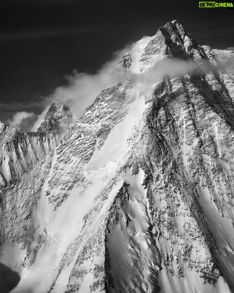 Jimmy Chin Instagram - The 7,000-foot northeast face of Mount Tyree, Antarctica. The remote mountain ranges way down south have an indescribable draw - always have for me and it seems they always will.