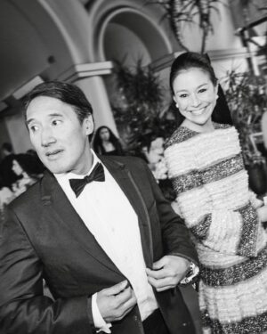 Jimmy Chin Instagram - Oscars weekend come and gone. Always a whirlwind of emotions and anticipation. No hardware for team NYAD but it was a true honor to be there and a great capstone to such a wild journey with our first narrative feature. Of course it also turned out to be a pretty epic date night w my beautiful and brilliant wife and co-director @chaivasarhelyi.
 
We are so proud of Jodie and Annette and their incredible performances. They were our guiding lights through this whole process and we learned so much from both of them. Being our first narrative, there were a lot of unknowns for us and we certainly felt quite a bit of pressure. We are deeply deeply grateful to everyone who supported us through the process. @claudiomirandadop and his team, our entire crew, Jamie Marshall, our first A.D. our producers Teddy Schwartzman and Andrew Lazar and so many more. Thank you to @netflix for believing in us. All in all, we’re quite happy with how everything turned out. Especially our date! 

Thanks for capturing a few of the moments @tommyagriodimas.tiff