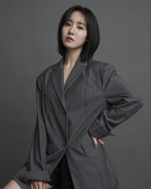 Jin Ji-hee Thumbnail - 3 Likes - Top Liked Instagram Posts and Photos