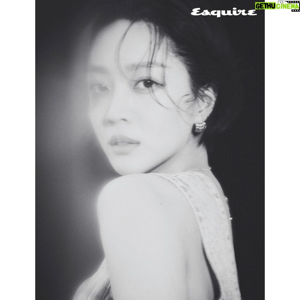 Jo Bo-ah Instagram - . . . @esquire.korea x @xxadoraa