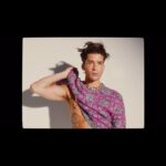 João Guilherme Ávila Instagram - you’re too sweet for me… 🍉 #JoãoGuilhermenaBazaarMan @bazaarbr Vídeo: @vegabnvs e @brunalucena Direção criativa: @alemontanher Fotografia: @ivanerick Styling: @thiagobiagi (@capamgt) Beleza: @herodrigues Texto: @aloister Coordenação: @mariisimon Produção executiva: @loviproducoes e @zucahub Produtores responsáveis: @diegofragosonyc e @claudianunesp1 Produção de moda e assistente de styling: @guilhermo_lima e @malucatelli Retouch: @philipemortosa Camareira: Amanda Câmara Assistente de foto: Thiago Lima e @luanzanini_ Assistente de beleza: @adriellucass Assistente de set design: Locação: @tino.estudio PR João Guilherme: @agcomunicacao Business: @eupelu Social media: @haronmiquilino