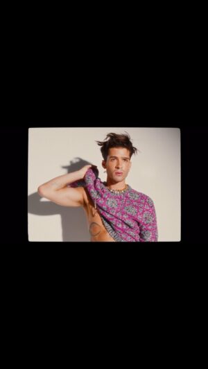 João Guilherme Ávila Instagram - you’re too sweet for me… 🍉

#JoãoGuilhermenaBazaarMan 
@bazaarbr 

Vídeo: @vegabnvs e @brunalucena
Direção criativa: @alemontanher
Fotografia: @ivanerick
Styling: @thiagobiagi (@capamgt)
Beleza: @herodrigues
Texto: @aloister
Coordenação: @mariisimon
Produção executiva: @loviproducoes e @zucahub
Produtores responsáveis: @diegofragosonyc e @claudianunesp1
Produção de moda e assistente de styling: @guilhermo_lima e @malucatelli
Retouch: @philipemortosa
Camareira: Amanda Câmara 
Assistente de foto: Thiago Lima e @luanzanini_
Assistente de beleza: @adriellucass
Assistente de set design:
Locação: @tino.estudio
PR João Guilherme: @agcomunicacao
Business: @eupelu
Social media: @haronmiquilino