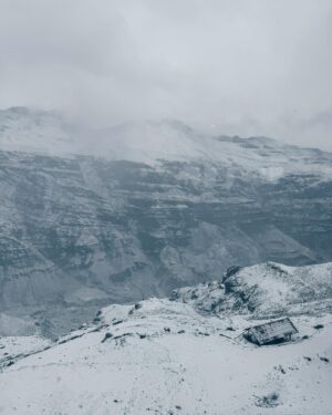 João Luiz Pedrosa Instagram - eu vi neve (achei gelado) 🏔️