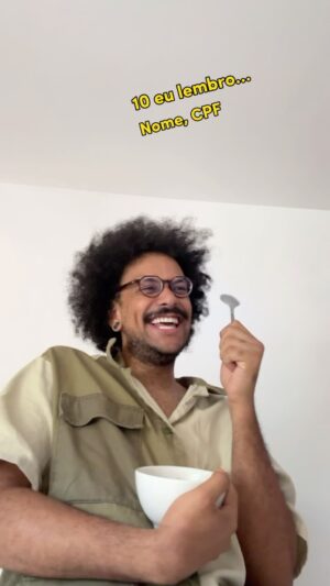 João Luiz Pedrosa Instagram - EU SEI O NOME.. CPF…. 
diva que inspira - puxei ela 😂
