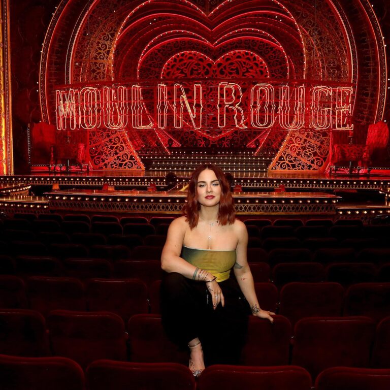 JoJo Instagram - Freedom. Beauty. Truth. Love. Catch me on @theviewabc this Wednesday performing live and talking about life @moulinrougebway … and THEN catch me performing at the evening show at Al Hirschfeld 😘