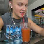 JoJo Siwa Instagram - Lil bit of life from the last week⚜️🩷🦾