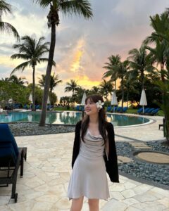 Jo Soo-min Instagram - 🌺