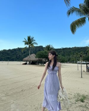 Jo Soo-min Instagram - The sky is so blue🩵💙
