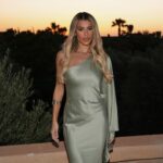 Joanna Chimonides Instagram - It’s a sunset moment @newlook ad
