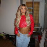 Joanna Chimonides Instagram – It’s giving top half Britney Spears – oops I did it again – music video 🍓😂 @prettylittlething ad