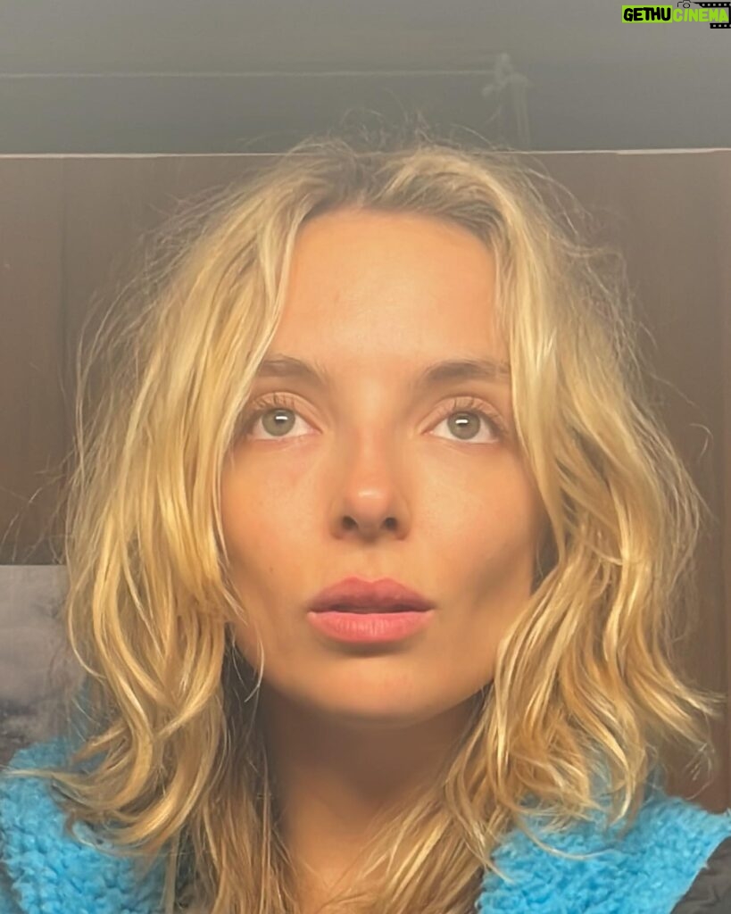 Jodie Comer Instagram - First ever “Photo Dump” and it’s a big one. In honour of our film #TheEndWeStartFrom being released this coming Friday 19th. More to come 😊