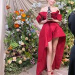 Jodie Comer Instagram - What a whirlwind. We left our rehearsal room in New York for a 24hr trip back to London for the Olivier Awards. I want to thank every single person who made this day so special. To @elizabethsaltzman and Sarah Burton at @alexandermcqueen for making sure I had the dress of dreams. To @noblepanacea @babskymakeup @nailedbysg and @sammcknight1 for making sure I felt my best and to @anastasiaachilleos for always making sure my feet are firmly on the ground. ❤️🌱 So much joy. @janeepstein and @vrwpublicity I love you. Thank you @olivierawards