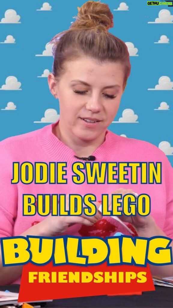 Jodie Sweetin Instagram - WE’RE LIVE! Season 3 kicks off with the awesome @jodiesweetin! We talk growing up on TV, Bob Saget, getting into comedy and more! WATCH AND SUBSCRIBE ON YOUTUBE! GO SEE JODIE’S SHOW “FAMILY DINNER” ON APR 25TH AT @bourbonroomhollywood! Thanks to our awesome sponsor @brickcraft.official. Check out their sets (including the MTV sets from this episode) exclusively at @walmart! #lego #comedy #aprilfools #talkshow #webseries #fullhouse #90s #AFOL #AFOLs #legoleaks