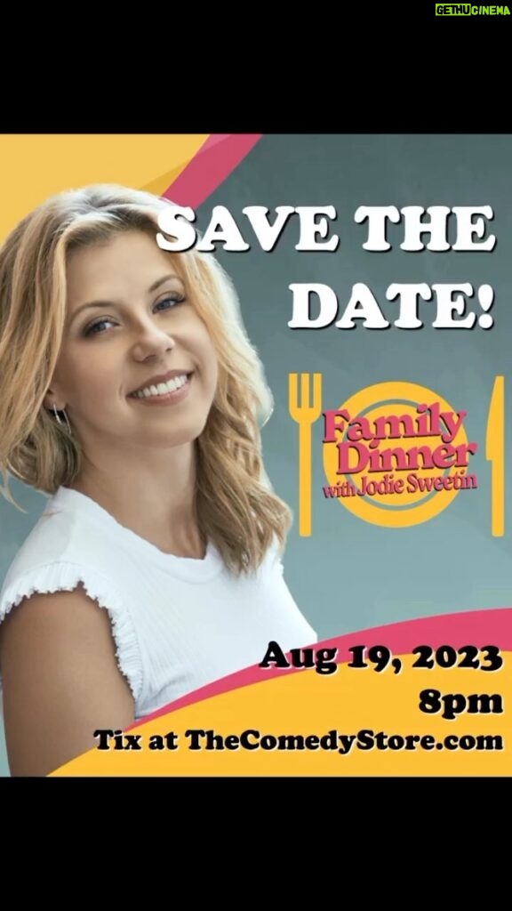 Jodie Sweetin Instagram - We’re back at the Belly Room for our biggest show yet. Close out the summer in style with a delicious and hilarious Family Dinner! Tix in bio