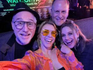 Jodie Sweetin Instagram - Celebrating @johnstamos 60th Birthday last weekend @andreabarber @dcoulier @themikebinder 
#family #unclechoppie