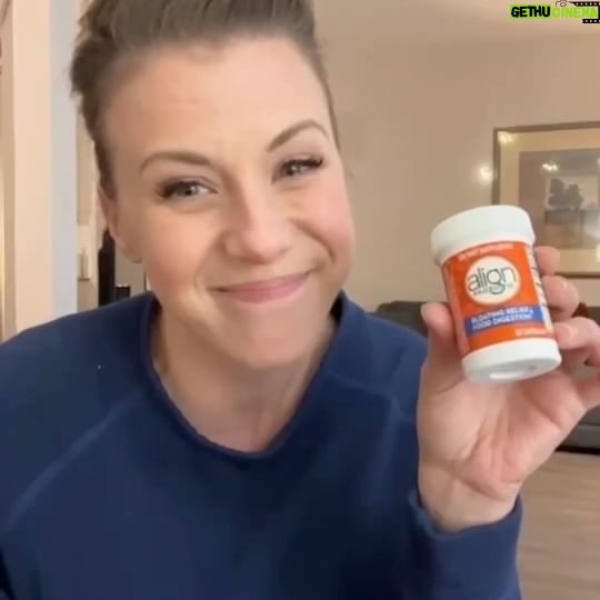 Jodie Sweetin Instagram - Nothing is worse than feeling uncomfortable when occasional bloating sets in! #ad I talk about this quite a bit with my BFF and occasional bloat buddy @AndreaBarber. Fortunately, I found @alignprobiotic Bloating Relief Food Digestion probiotic to add in my daily supplement routine and I can't stop talking about how much I love it. Since we're not sharing our bloating woes as frequently, we're getting so much more work done!   *THESE STATEMENTS HAVE NOT BEEN EVALUATED BY THE FOOD AND DRUG ADMINISTRATION. THIS PRODUCT IS NOT INTENDED TO DIAGNOSE, TREAT, CURE, OR PREVENT ANY DISEASE.