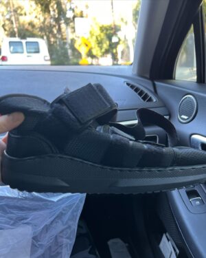 Jodie Sweetin Instagram - Woo hoo! The cast is off and I’m toddling around like a 2 year old.
Literally… baby steps. 

(Scroll through to see my bionic foot)