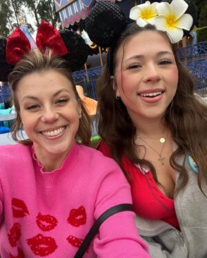 Jodie Sweetin Instagram - Well.. this was a BIG weekend!! It was Zoie’s 16th Birthday!! And when I asked her what she wanted to do to celebrate, she said she’d love to go to @disneyland for the weekend, just the two of us, like we used to do when she was little. And oh man… did we soak up every bit of @disneyparks magic! (A huge shoutout to our VIP Guide, Erin for the BEST day ❤️❤️)
 Also… @johnstamos set us up and we got to live out a lifelong dream and have dinner at the famous Club 33 to celebrate on Saturday night… THANKS UNCLE J!! 

But the best thing about this whole weekend was  getting to spend time with Zoie, just having fun. As parents or anyone around teens knows, you spend most of the time feeling like all you do is nag, annoy, or argue with your teenager. This was a weekend to reconnect with Zoie and it was incredible. 

I’ll treasure this weekend forever and always. Huge thanks for all the magic @disneyland … you never disappoint!
❤️❤️❤️🏰💫