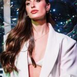 Johanna Francella Instagram - L’Oréal Paris me invito al mega lanzamiento de Elvive Hialurónico Pure 💜 Su nueva línea para cabellos mixtos que combina lo mejor del cuidado de la piel ahora para el cuidado del cabello. @lorealparis #ElviveHialuronicoPure