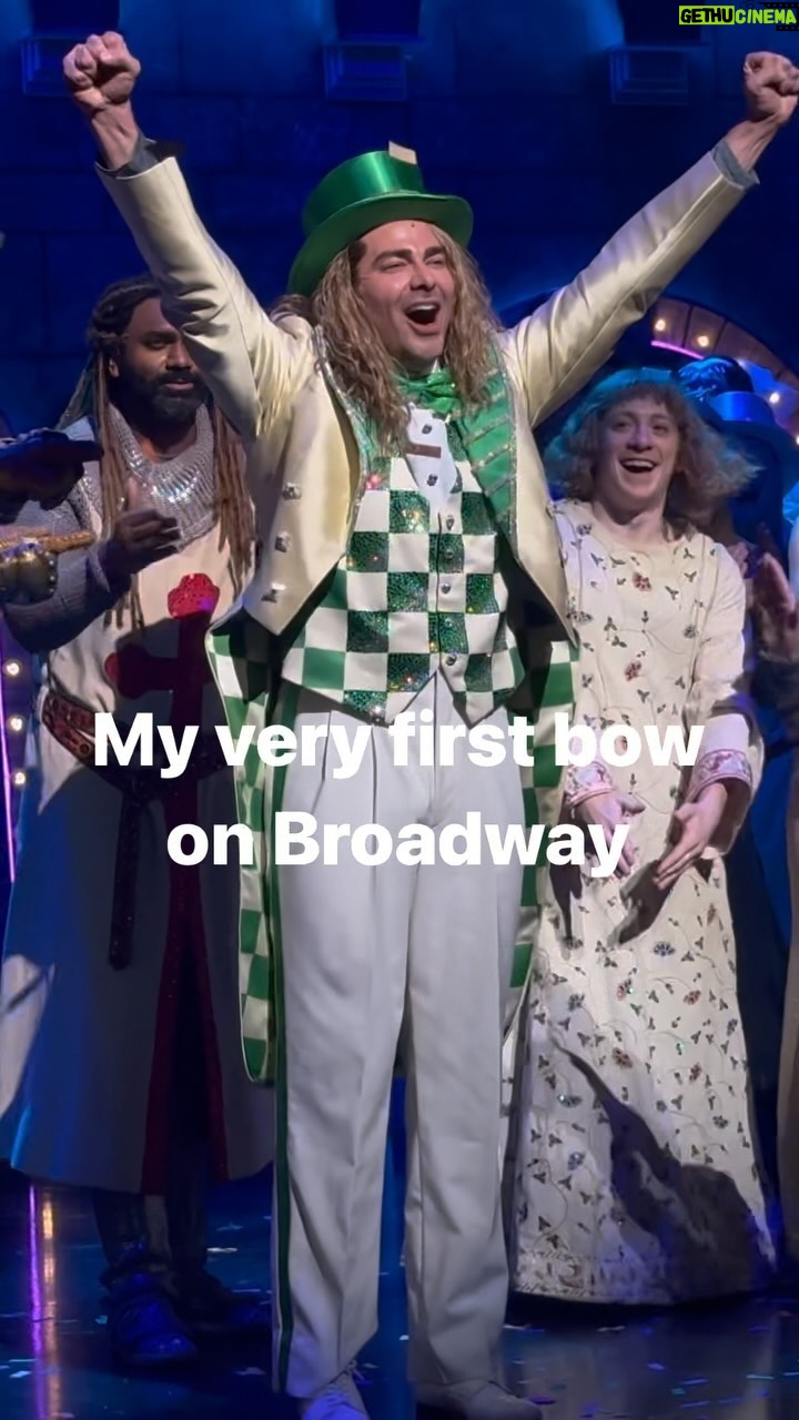 Jonathan Bennett Instagram - My first bow on Broadway. @spamalotbway till April 7th. Come see for yourself.