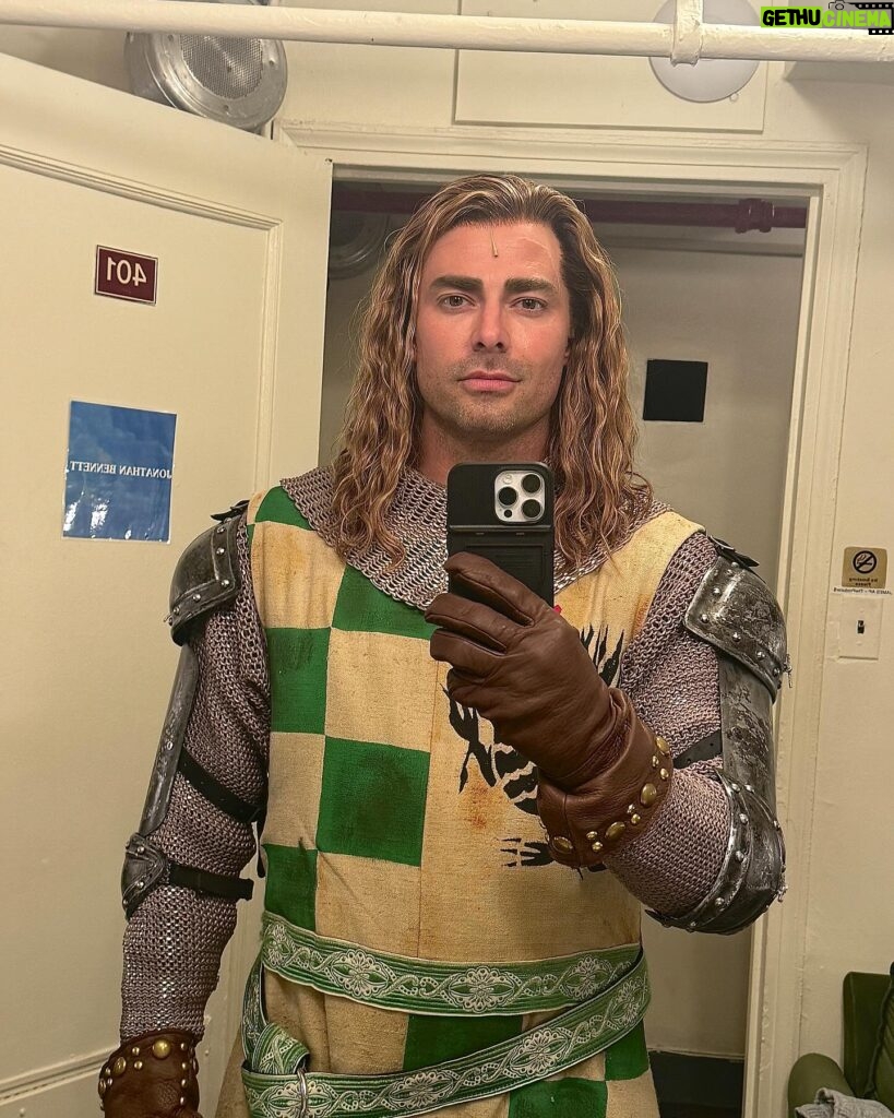 Jonathan Bennett Instagram - Meet Sir Robin. Playing this character, so far has been such a healing journey for my life. Sure he’s the knight that’s afraid to fight, but he’s also the knight who loves music and dancing and most of all MUSICAL THEATER! For the first 15 years or so of my career I had to hide who I was, I had to walk into auditions and on sets and be the “straight hot guy” for the TV show or movie audition. Hide the thing I loved most in the world (musical theater) because if they knew I was listening to Wicked on the drive here, the producers might think I was gay, and then I won’t get the job. 8 nights a week, I stand on a Broadway stage at the St James theater and sing a song at the top of my lungs about how beautiful and magical BROADWAY is. This is so incredibly special and healing for my younger self, I feel like I’ve finally come home. There’s no place like home. Come see @spamalotbway I’m in the show through April 21st!