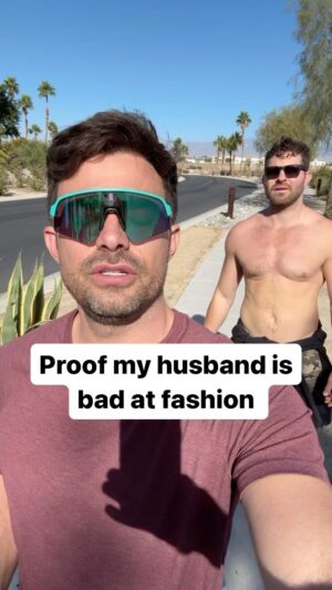 Jonathan Bennett Instagram - This is fashion, right?
.
#husbands #husband #fashion #gay #lgbtq