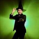 Jonathan Bennett Instagram – Tell me your jumping on a plane to go to the 20th Anniversary @wicked_musical to celebrate all the amazing talent with out telling me… #wicked #broadway 

Also tune in to the Season Finale of #HalloweenWars on @foodnetwork tonight at 9pm

📸 @wesandalex 
Wardrobe @neilcohenstyle 
@edgargtz92 
Makeup @sabrinaozuna @daxelin 
Studio @snapstudiosus @terrellsandefur