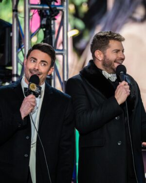 Jonathan Bennett Instagram - Host NYE with your husband, 10/10 recommend. #balldrop. @timessquarenyc #2024