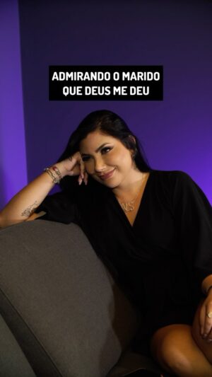 Jonathan Nemer Instagram - Se isso acontece na sua casa, dê glória a Deus… casou com HOMEM mesmo hahahhahaha

PRÓXIMOS SHOWS:
30/04 Lisboa/PORTUGAL
01/05 Porto/PORTUGAL
05/05 Dublin/IRLANDA

14/05 Ipatinga/MG
15/05 Governador Valadares/MG
16/05 Uberlândia/MG
17/05 Betim/MG
18/05 Belo Horizonte/MG
20/05 Mauá/SP
21/05 Santos/SP
22/05 Barueri/SP

31/05 Montreal/CANADÁ
03/06 Toronto/CANADÁ
05/06 Vancouver/CANADÁ
09/06 Calgary/CANADÁ

12/06 Brasília/DF
13/06 Goiânia/GO
14/06 Jataí/GO
16/06 São José dos Campos/SP
17/06 São José do Rio Preto/SP
18/06 Araçatuba/SP
19/06 Rio de Janeiro/RJ
20/06 Natal/RN
24/06 Londrina/PR
25/06 Maringá/PR
26/06 Ponta Grossa/PR
27/06 Curitiba/PR
29/06 Itajaí/SC
30/06 São José/SC

01/07 Joinville/SC
02/07 Porto Alegre/RS
03/07 Umuarama/PR
04/07 Cascavel/PR
05/07 Foz do Iguaçu/PR
10/07 Rondonópolis/MT
11/07 Cuiabá/MT
12/07 Porto Velho/RO
13/07 Manaus/AM
INGRESSOS: jonathannemer.com.br