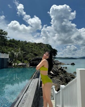 JooE Instagram - 여름 어서오고 👙🌊 

@daze_dayz @peaktime_official @premiervillagephuquocresort
#DAZEDAYZ #DAZEDAYZTRIP 🇻🇳
#premiervillagephuquocresort
