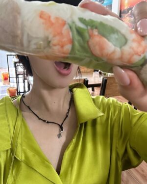 JooE Instagram - 💚💚💚💚💚💚💚💚

@daze_dayz @peaktime_official @premiervillagephuquocresort
#DAZEDAYZ #DAZEDAYZTRIP 
#premiervillagephuquocresort