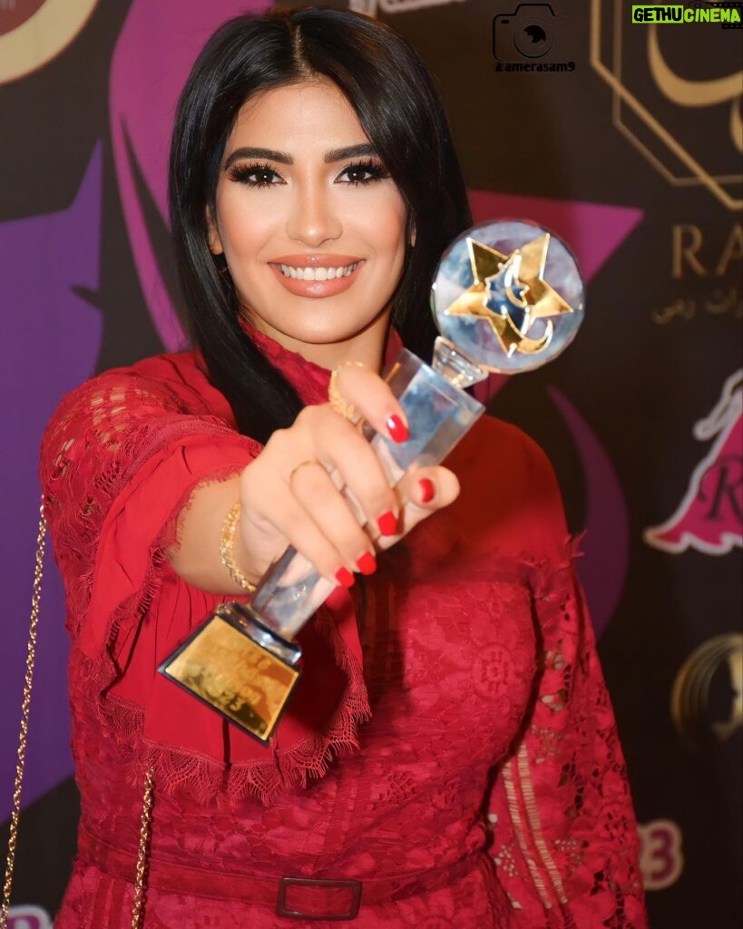 Jouman Kathem Instagram - شكرا للاستاذ جبار جودي نقيب الفنانين العراقيين على تكريمي في مهرجان miss Baghdad 2023 المعتمد بملكية فكرية من قبل وزارة الثقافة و نقابة الفنانين العراقيين شكرا لكل من ساهم في انجاح هذا المهرجان 🌺 ‏ . #جمان_كاظم #شهد #المتمرد #مسلسل_المتمرد #مسلسلات_رمضان #ام_بي_سي_العراق #شاهد #شهد_واصيل #العراق #تكريم #مشاهير_العرب .