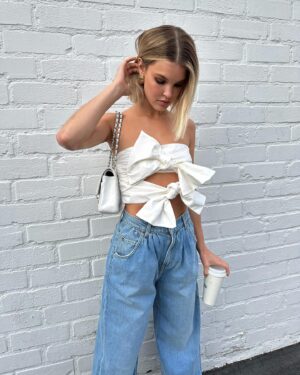 Joy Corrigan Instagram - 🤍 🪐🤍