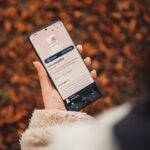 Joyce Ilg Instagram - *Werbung ❤🤯 Mental Health ist super wichtig und was hilft z.B. dabei? Selbstmitgefühl! Dir selbst ein guter Freund zu sein. Oft haben wir mehr Mitgefühl mit anderen als mit uns selbst. Wir kritisieren und verurteilen uns selbst für alles mögliche, was wir nicht perfekt machen. Dinge, bei denen wir bei Freunden oft Verständnis hätten, aber nicht bei uns selbst. Jeder sollte sich mit Mental Health auseinander setzen & ich kann euch dafür @blinkist ans Herz legen. Die App ist wirklich cool, denn sie fasst Wissen aus Büchern & Podcasts zusammen, so dass man diese in nur 15min verstehen kann. Schnelle, leichtgemachte Weiterbildung, Inspiration und Wachstum. Zum Thema mentale Gesundheit gibt es 10 kostenlose Titel, einen davon findet ihr im Swipe. Aber auch zu anderen Themenbereichen findet ihr dort super viel. Also, nehmt euch heute doch mal selbst an die Hand, in den Arm oder gebt euch liebevolle Worte (könnt ihr auch in Gedanken machen). Bewirkt Wunder! ❤💫 Hier noch ein Link für euch: https://try.blinkist.com/joyceilg/ #blinkist #gehtesdirgut #mentalhealth #selflove #selfcare
